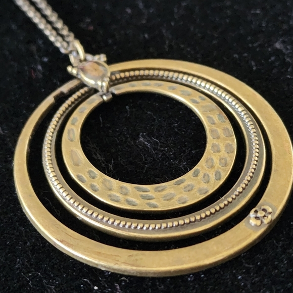 Antique Brass Gold Circle Pendant Cookie Lee Necklace NWT - Picture 8 of 12
